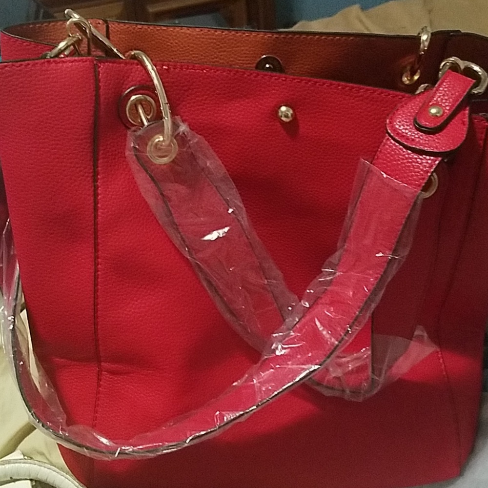 Hand bag